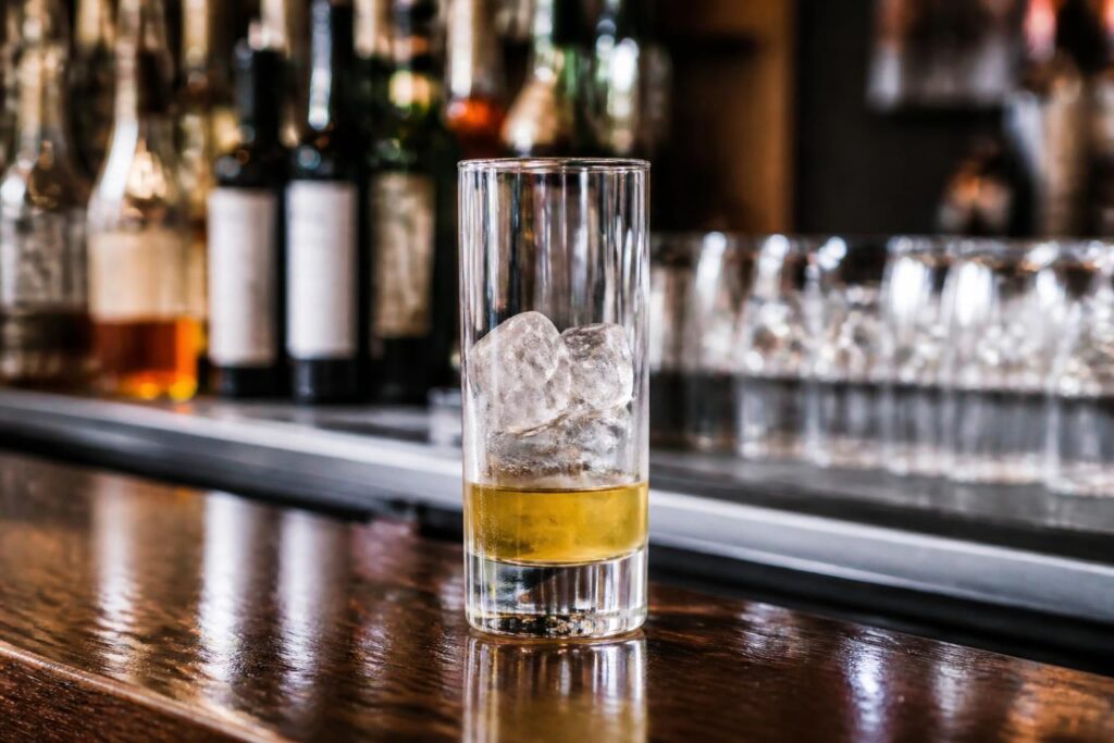découvrez la dose idéale de ricard en centilitres pour préparer un verre parfait au bar et savourer pleinement ce célèbre apéritif français.